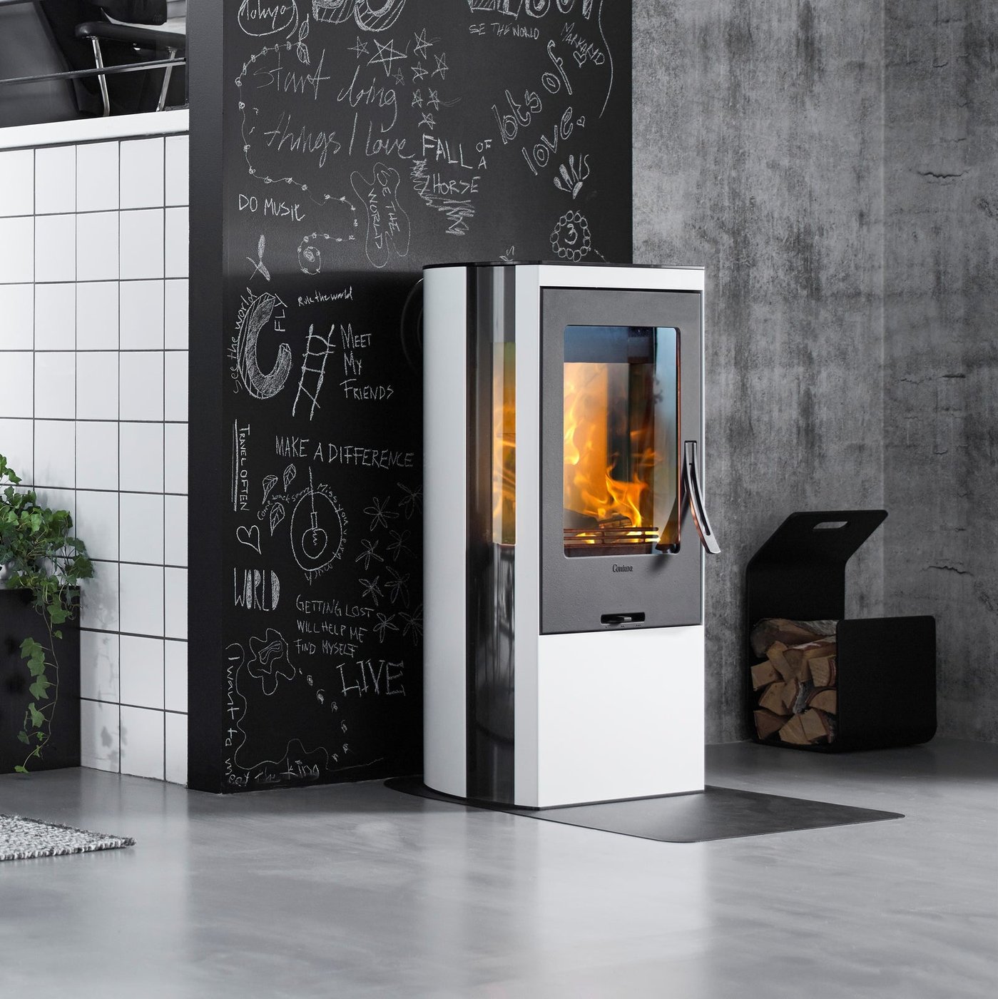 コンツーラ C35L リンネ(写真:Contura)