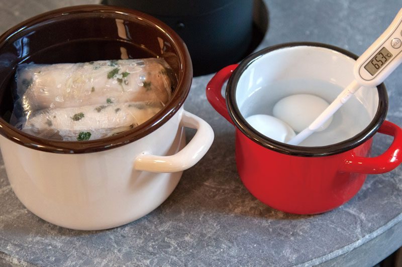HETA ロギ 天板での調理(写真:HETA)